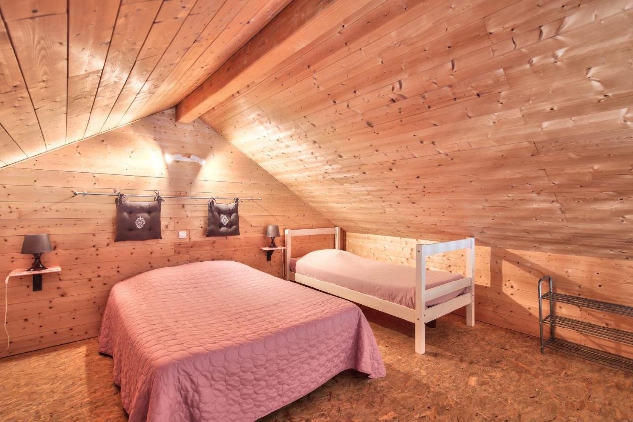 Chalet De Charme - Le Martinet Ney Exterior foto